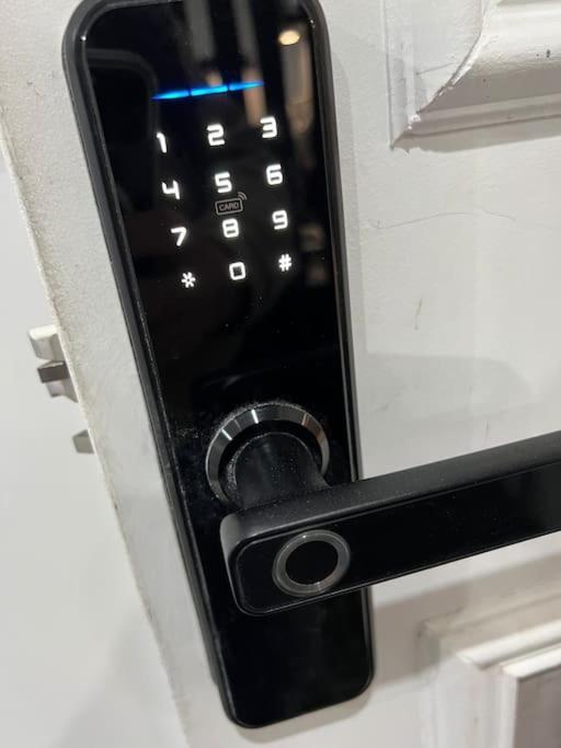 Appart De Luxe Tout Confort Jusqu A 4 Personnes Triel-sur-Seine Exterior foto